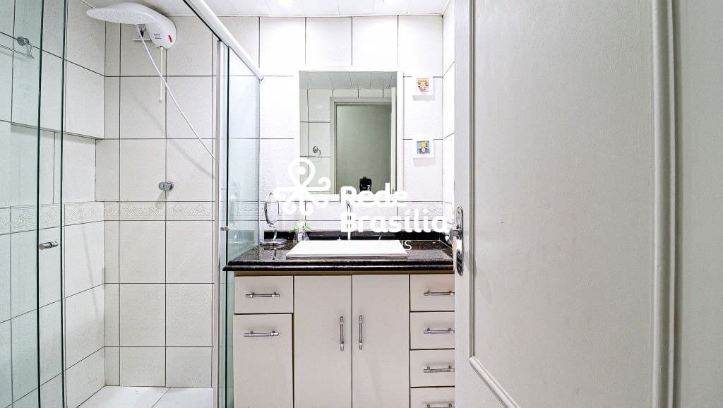 Imagem da propriedade CO9360 16