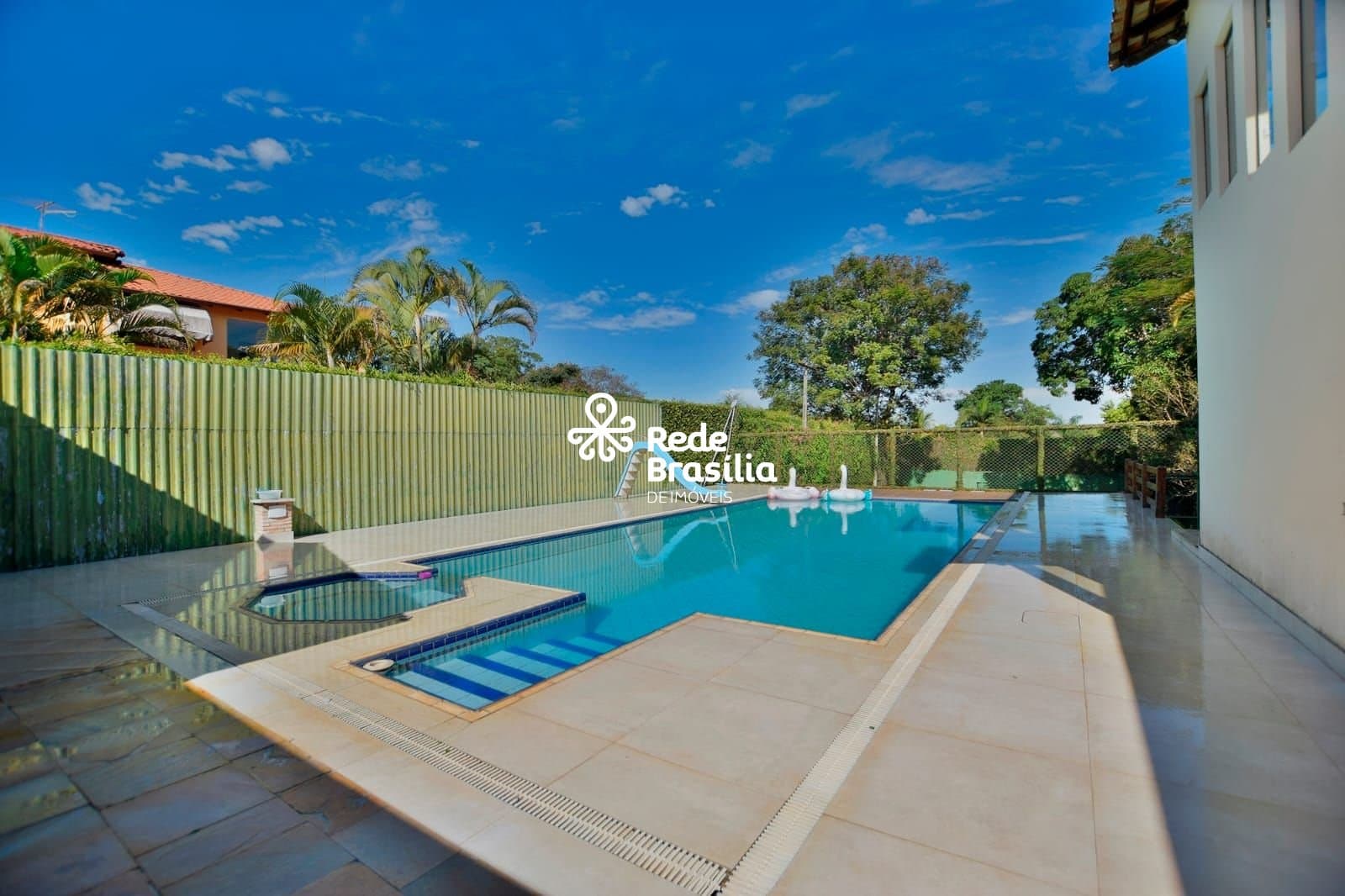 Imagem da propriedade DX36 35