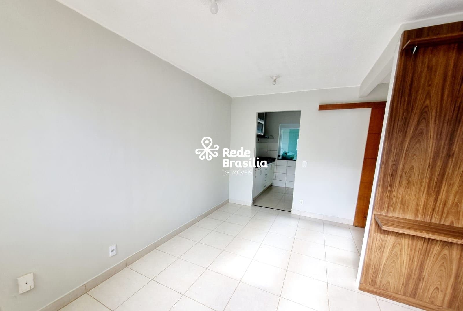 Imagem da propriedade DX76 11