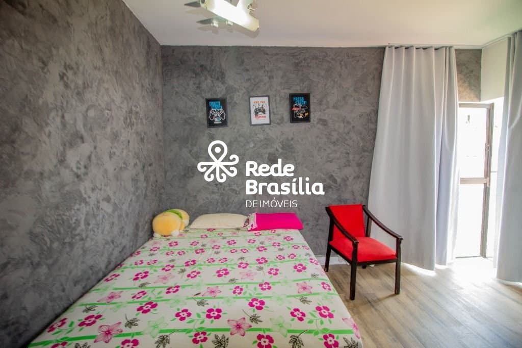 Imagem da propriedade PD2423 18