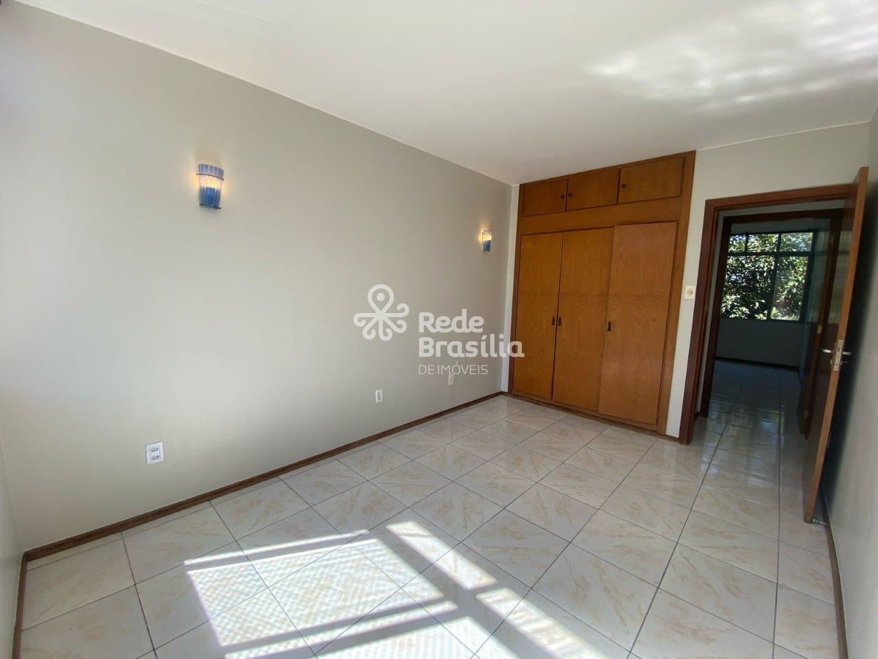 Imagem da propriedade RB992 17