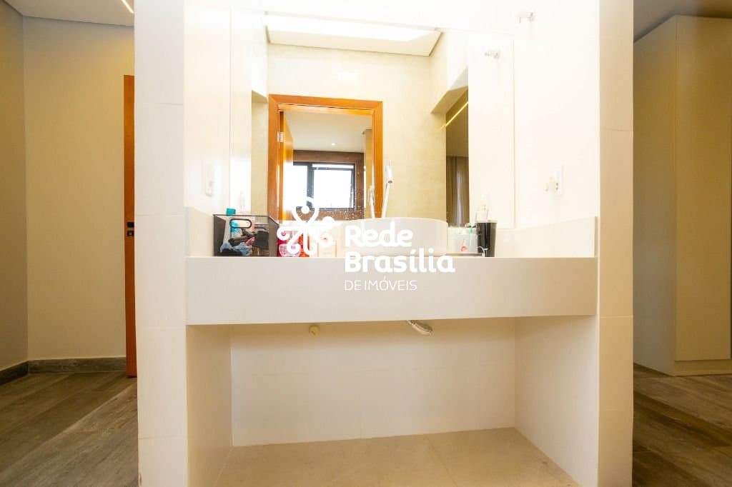 Imagem da propriedade TH27737 35