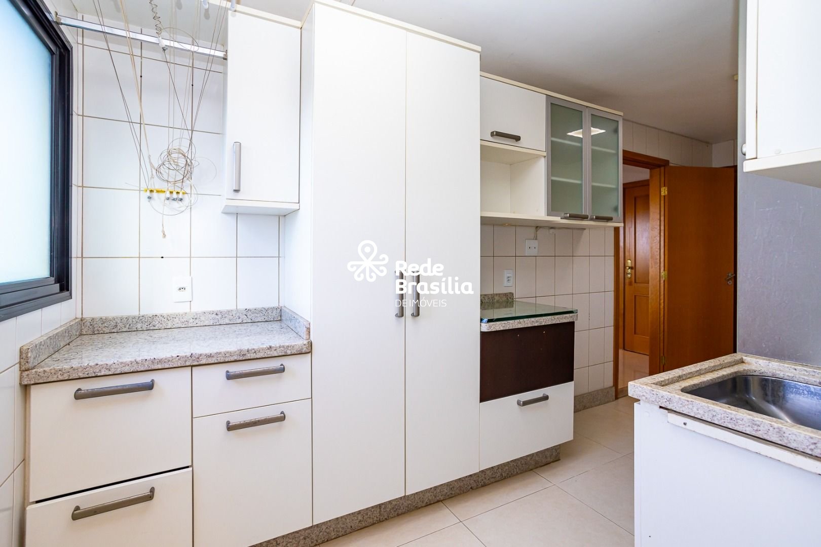 Imagem da propriedade TH28917 22