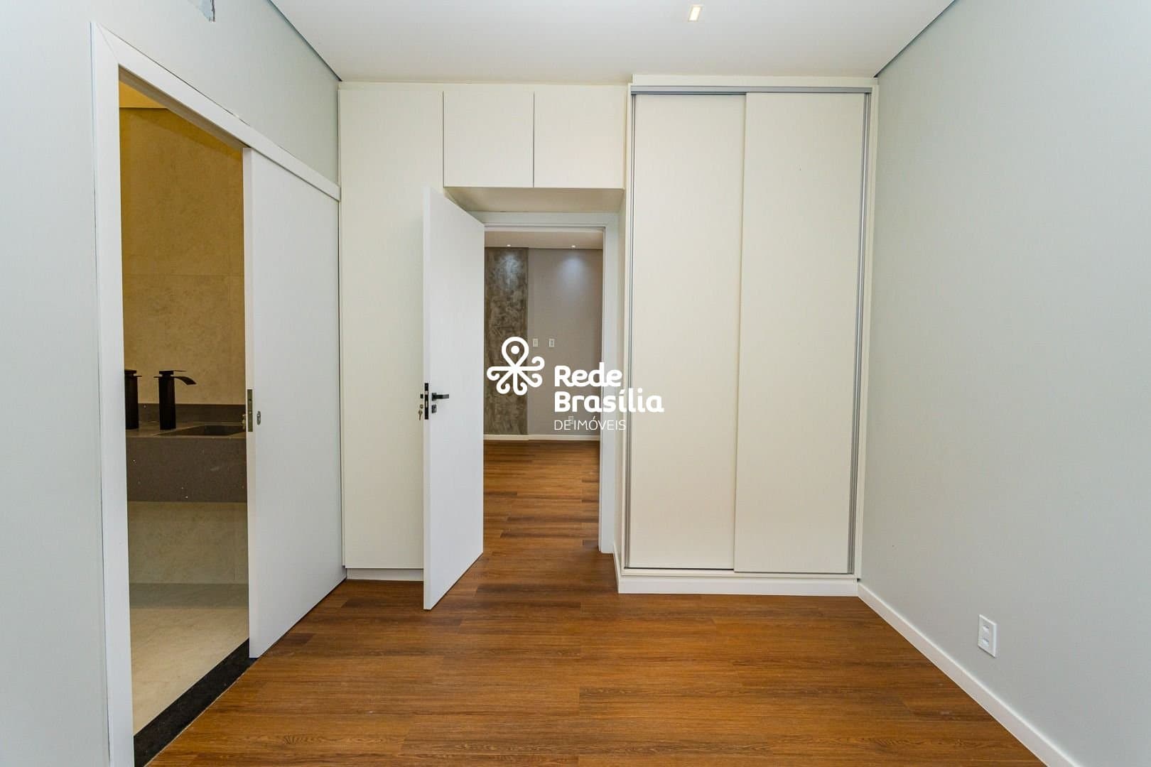 Imagem da propriedade UB1406 37